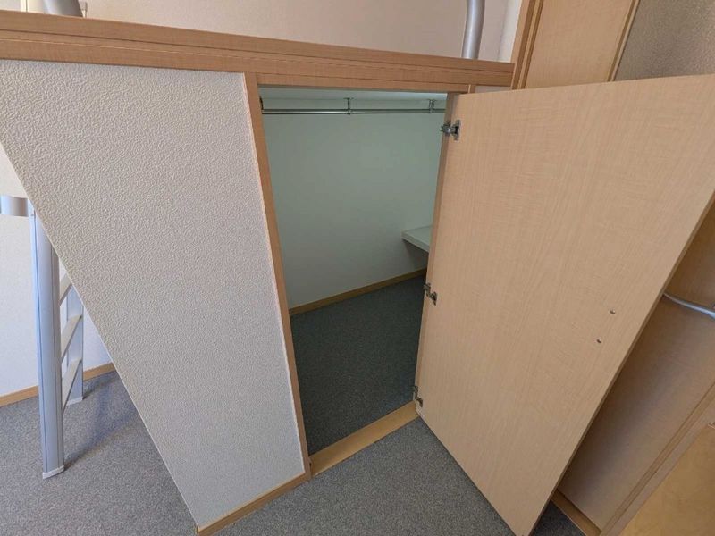 レオパレス２１リバーアイランド 収納