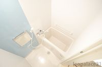 CLEINO Crescent II Phòng tắm