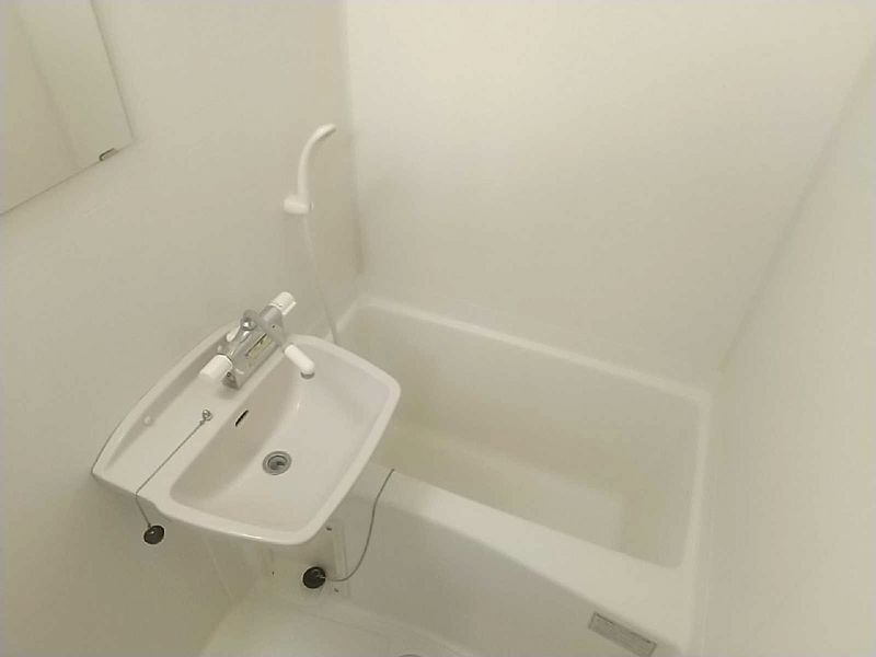 レオパレスエスペランサＢ 風呂