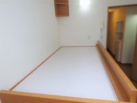レオパレスブルガリ 寝室