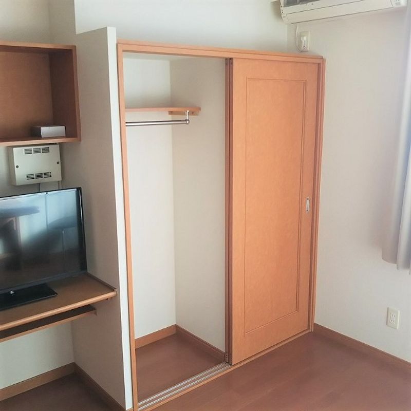 レオパレスみどりⅢ 収納