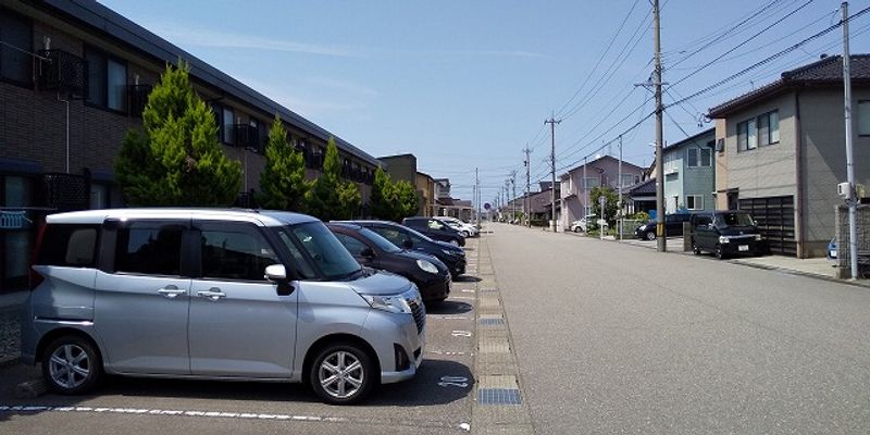 レオパレスエクセルⅡ 駐車場