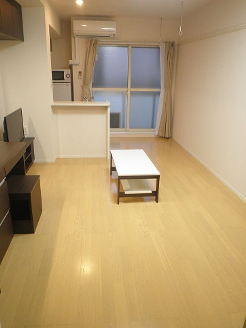 レオネクストモリシゲ 居間