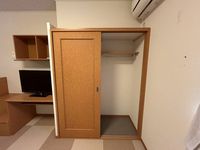 レオパレスグランドゥールレイナ 収納
