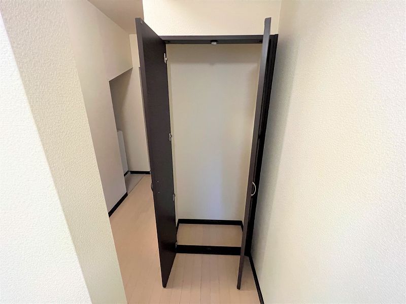 レオネクストクレセント 収納