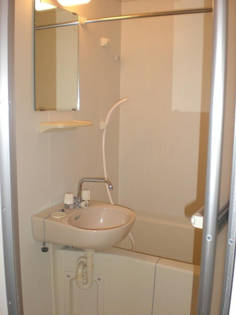 レオパレスグレース 風呂