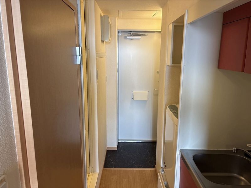 レオパレスＳＨＩＢＩＲＡＫＩ 玄関