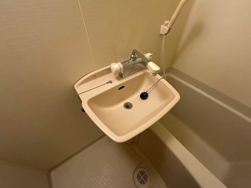 レオパレスソレーユⅢ 洗面台