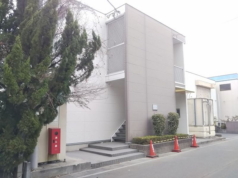 レオパレスアフロディーテ エントランス