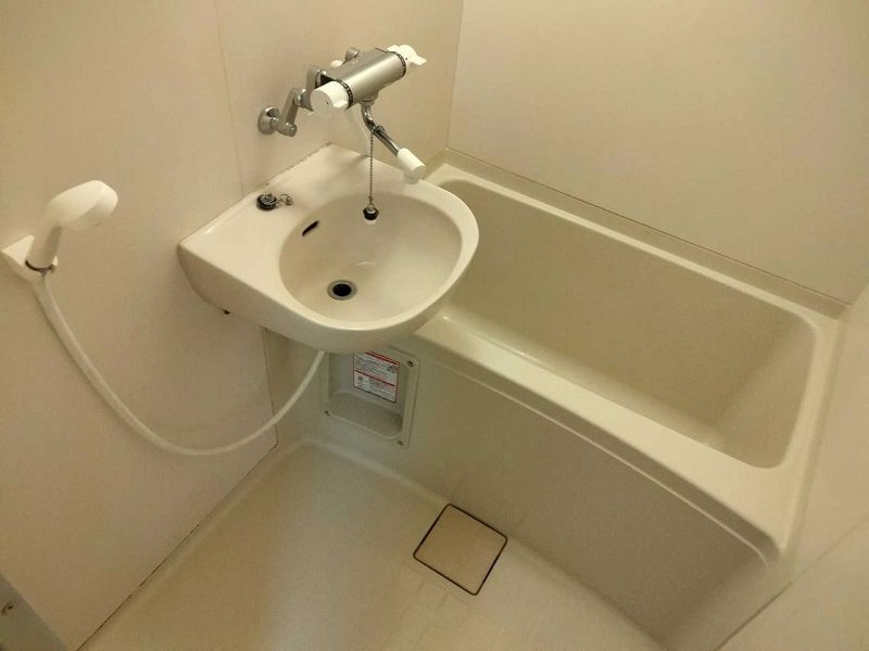 レオパレスホワイエⅢ 風呂