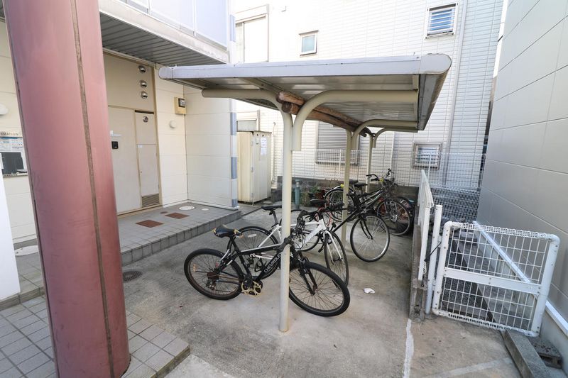 レオパレスグローバルＩ 共用部分