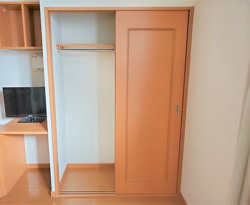 レオパレスホープ 収納