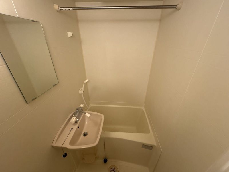 leopalace TMY Phòng tắm