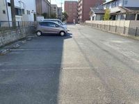 レオパレスつきぞえまち 駐車場