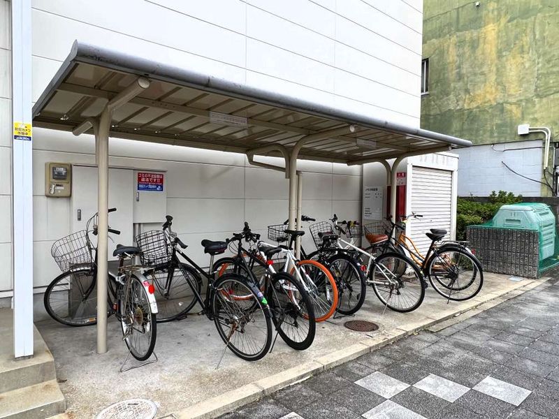 レオパレス小人町 共用部分