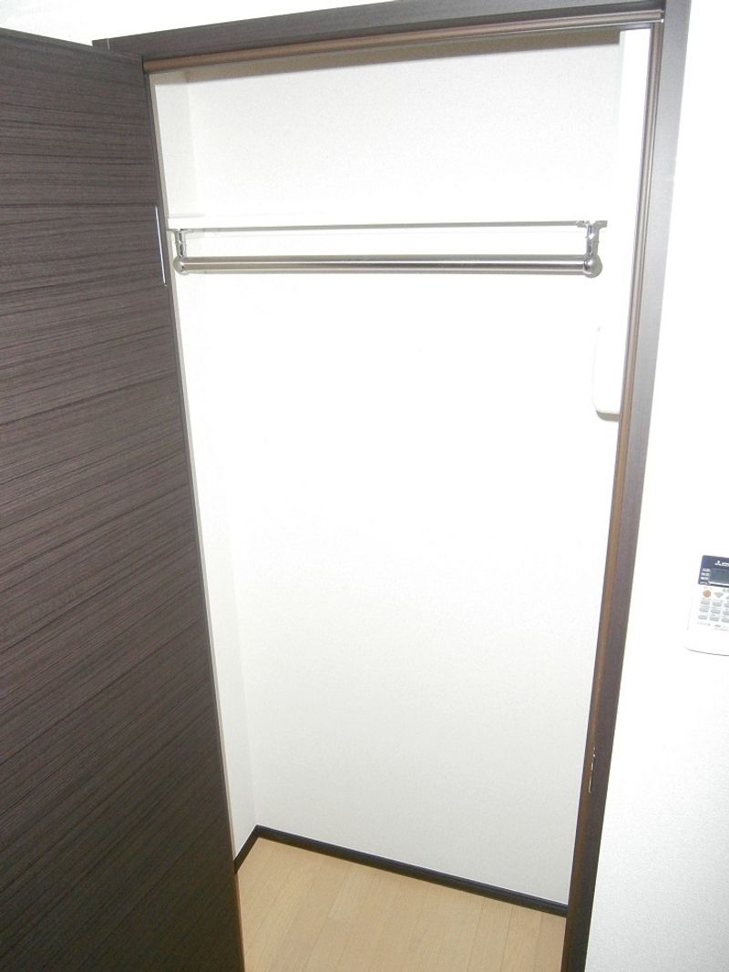 クレイノｇハイム 収納