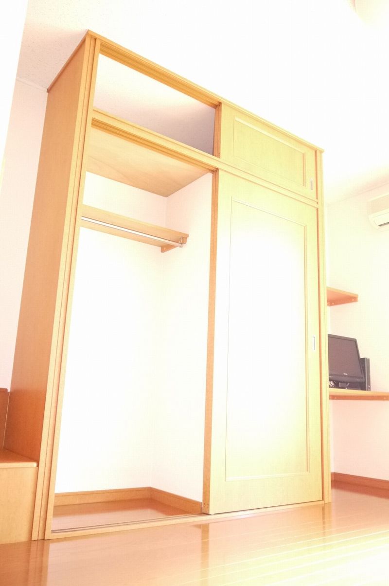 レオパレスシティパルＢ 収納
