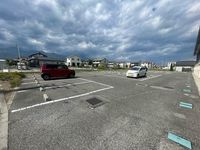 レオパレス穂高 駐車場