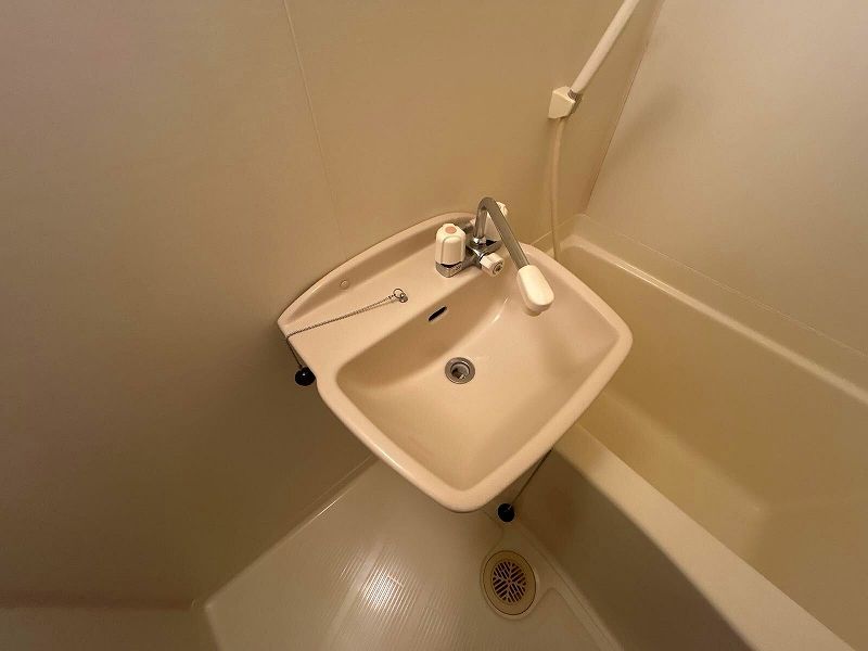 leopalace Maison Bonheur Bồn rửa mặt