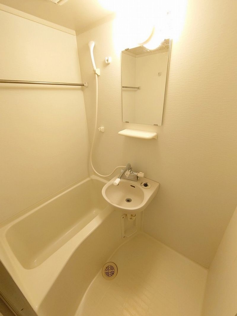 レオパレス若宮北 風呂