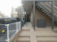 レオパレスカトレア エントランス