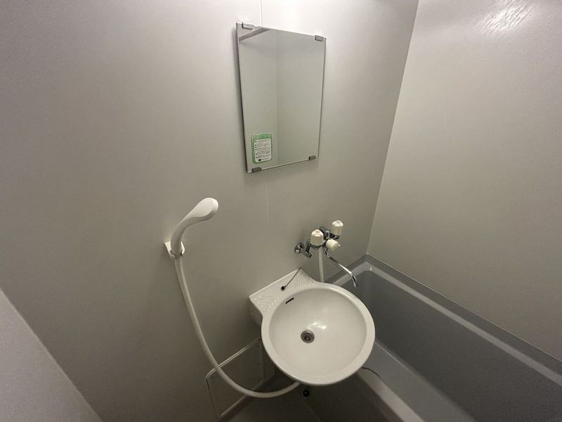 レオパレスセブンヒルズ 洗面台