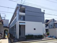 レオパレススプリング 外観