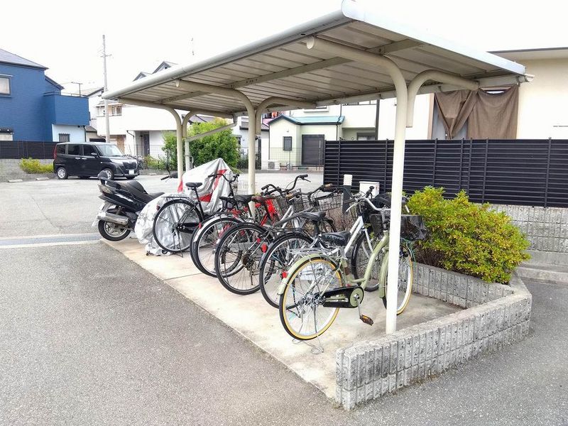 レオパレスハピネス１８ 共用部分