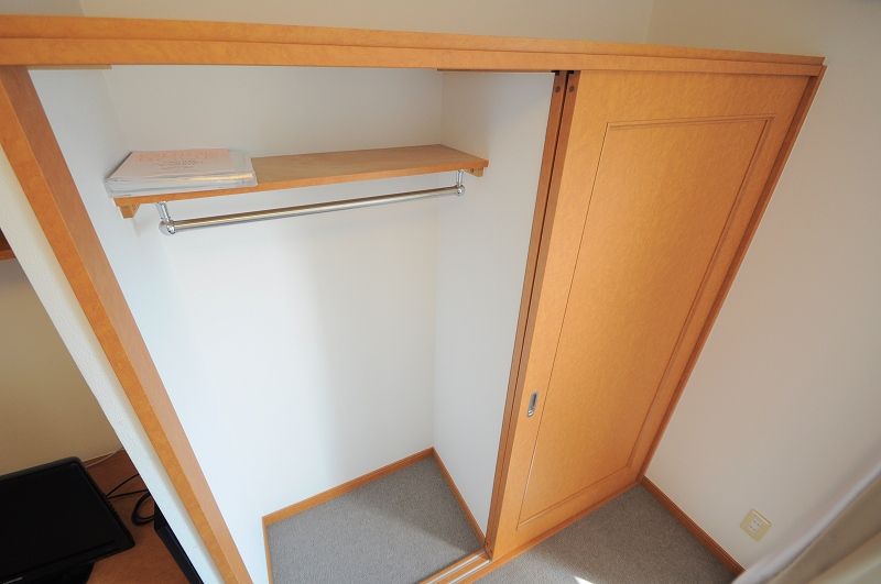 leopalace Madonna Storage