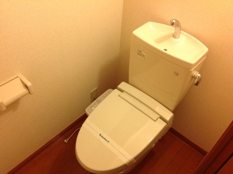 レオパレスはなみずき　Ⅲ トイレ
