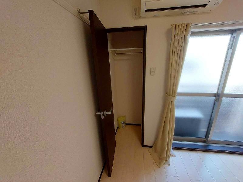 CLEINO OLIVE 储物空间