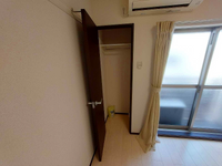 CLEINO OLIVE 储物空间