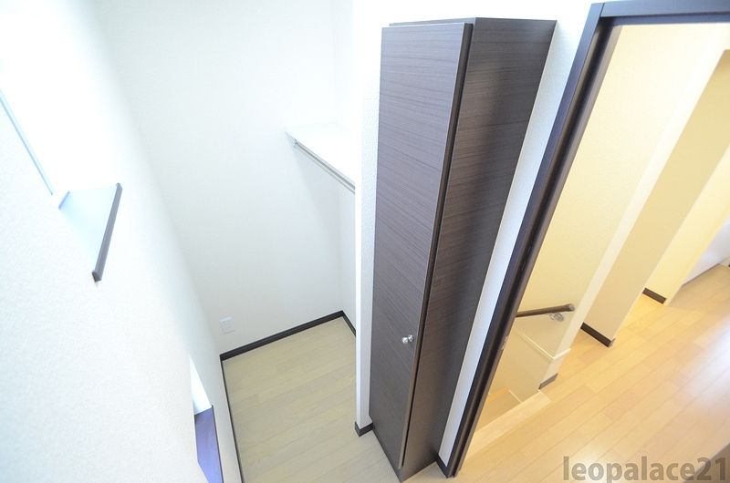 レオネクスト真宮 収納