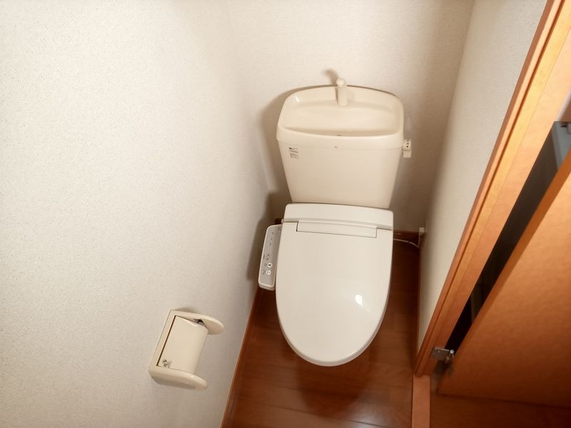 レオパレスエクセル　こくふ トイレ