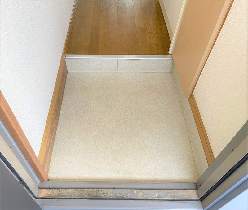 レオパレスル・シエル 玄関