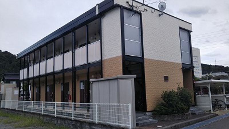 レオパレスサニーホームズ４ 外観