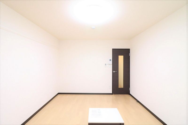 レオネクストうずまさ 居間