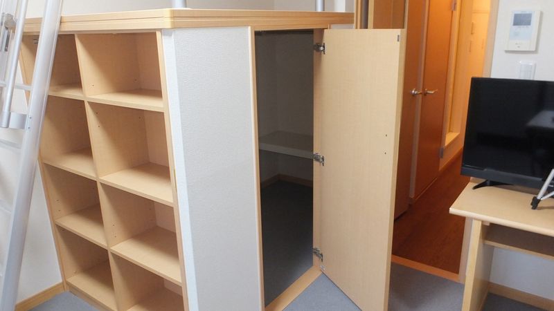 レオパレス中原 収納