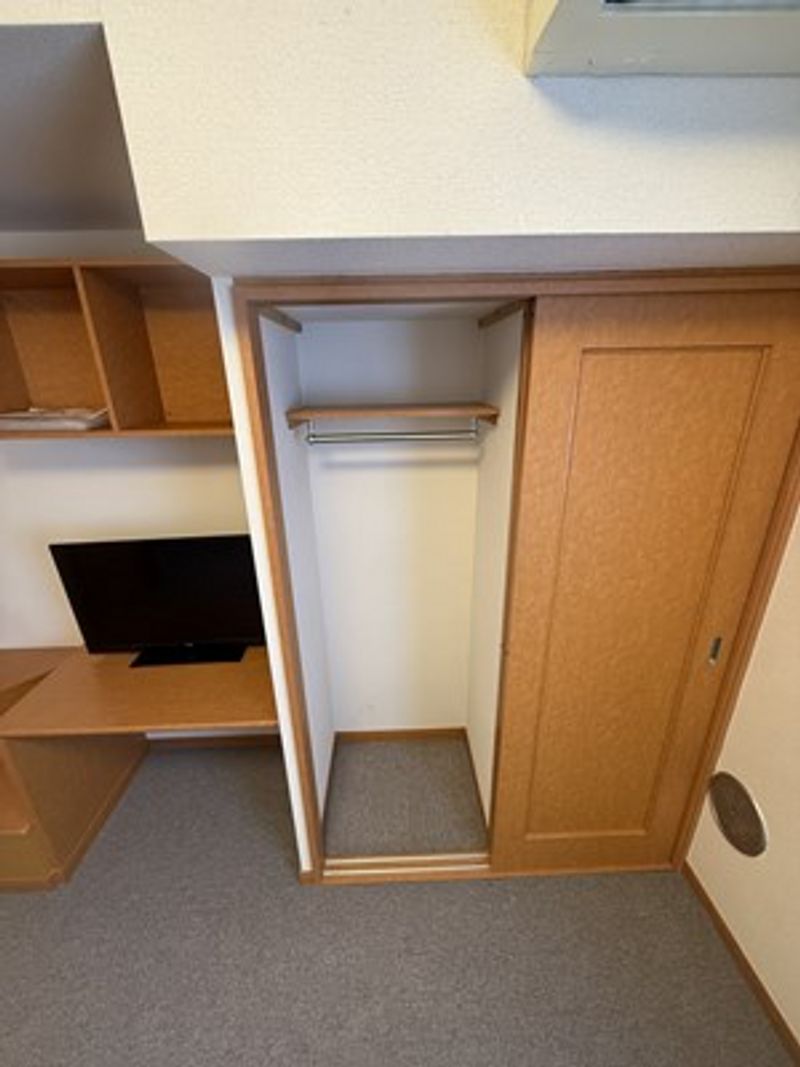 leopalace Riverside Court 储物空间