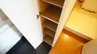 レオパレスバンビーノ 玄関