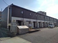 レオパレスサルウェイ三条 外観