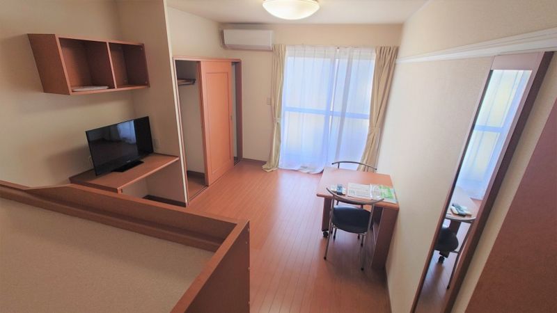 レオパレス駒ヶ根 居間