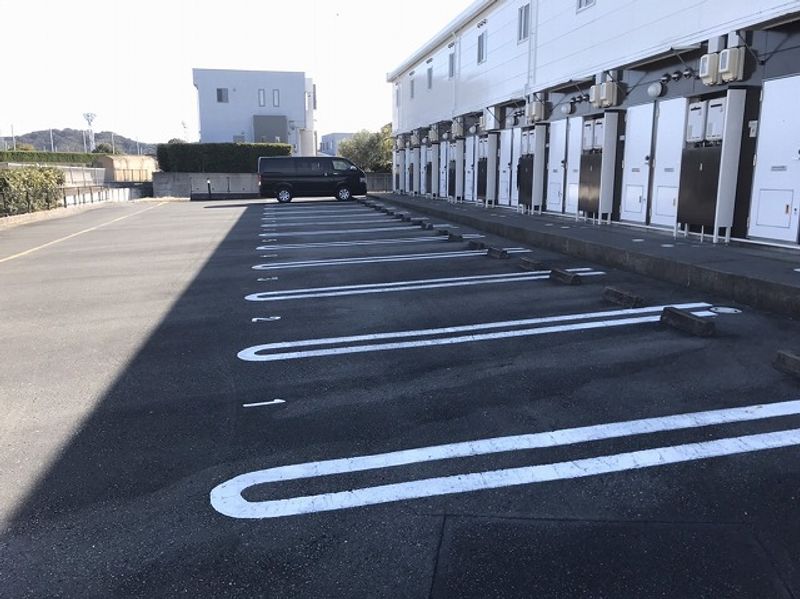 レオパレスＭｅｌｏｎ 駐車場