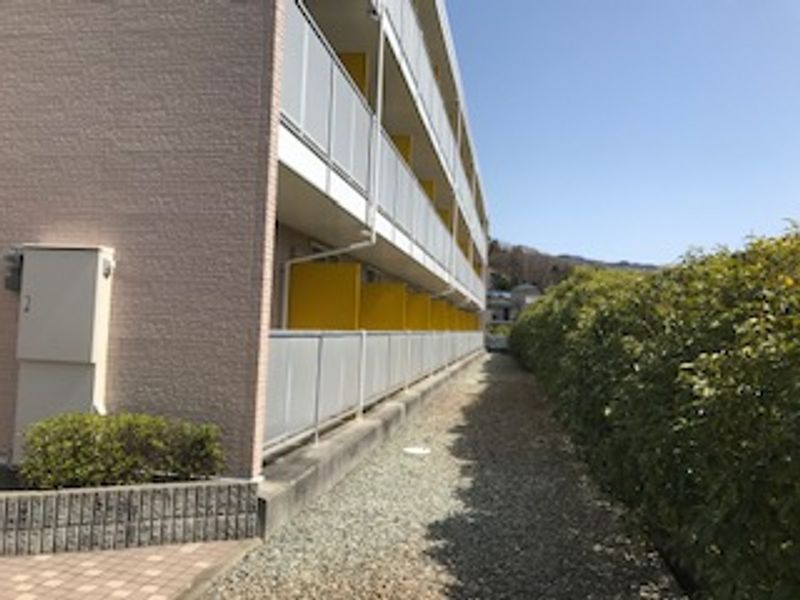 レオパレス多田２ 外観