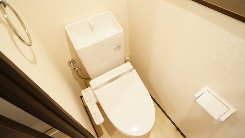 レオネクストレイクサイド トイレ