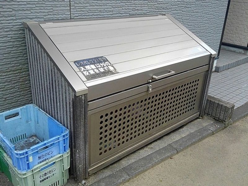 レオパレスリリィ 共用部分