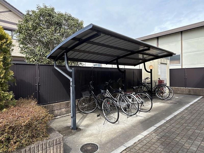レオパレス日の出 共用部分