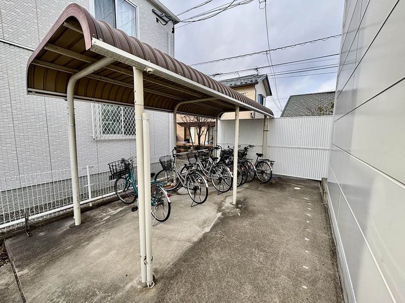 レオパレスコンセール 共用部分