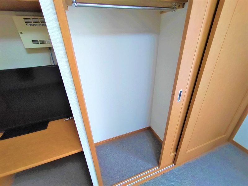 レオパレス山下 収納