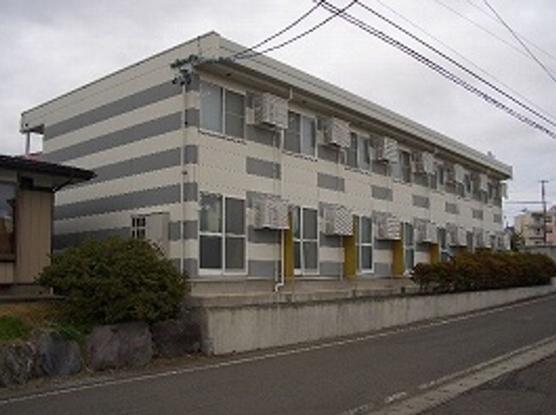 レオパレス紫波 エントランス
